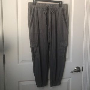 Women’s Jogger Pants